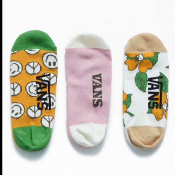 VANS WOMEN’S VARIETY PACK OF NO SHOW FLOWER TIDE CANOODLE SOCKS THREE PACK NWT - Picture 3 of 7